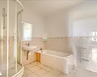 Maison, 245 m²