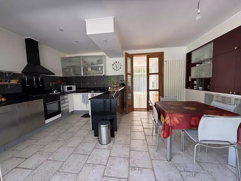 Maison, 160 m²