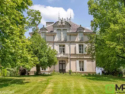 Maison, 378,54 m²