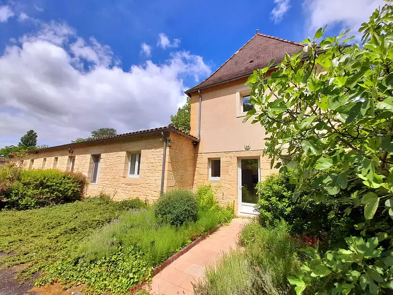 Maison, 250 m²