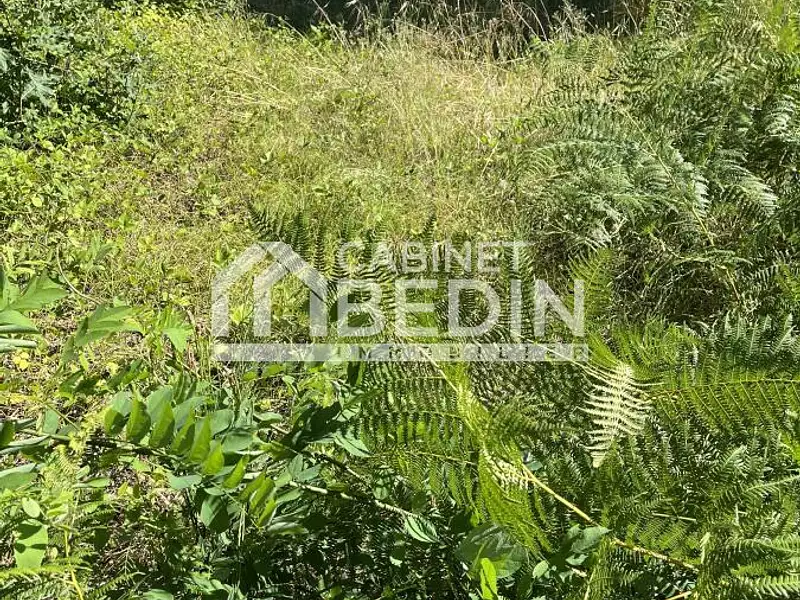 Terrain, 1 016 m²
