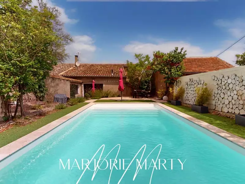 Maison, 269 m²
