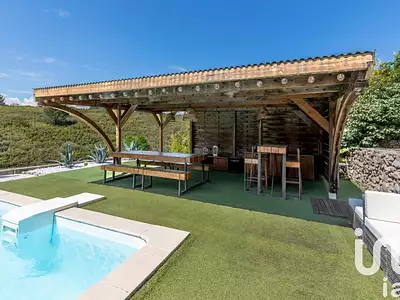 Maison, 144 m²
