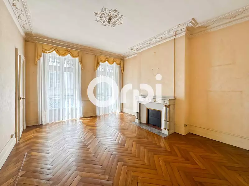 Appartement, 163 m²
