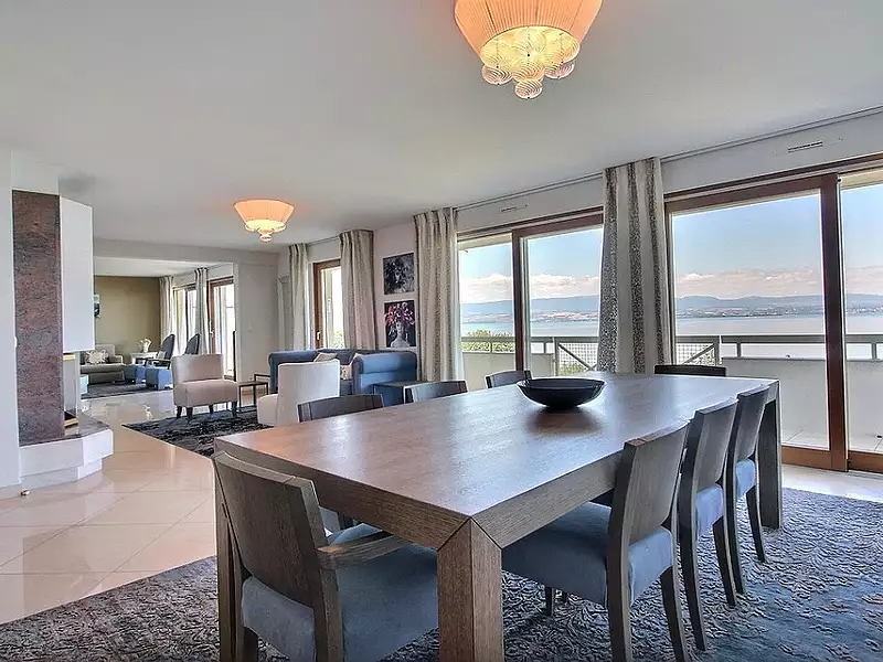 Appartement, 220 m²