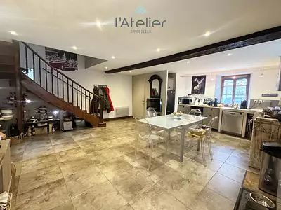 Maison, 167 m²
