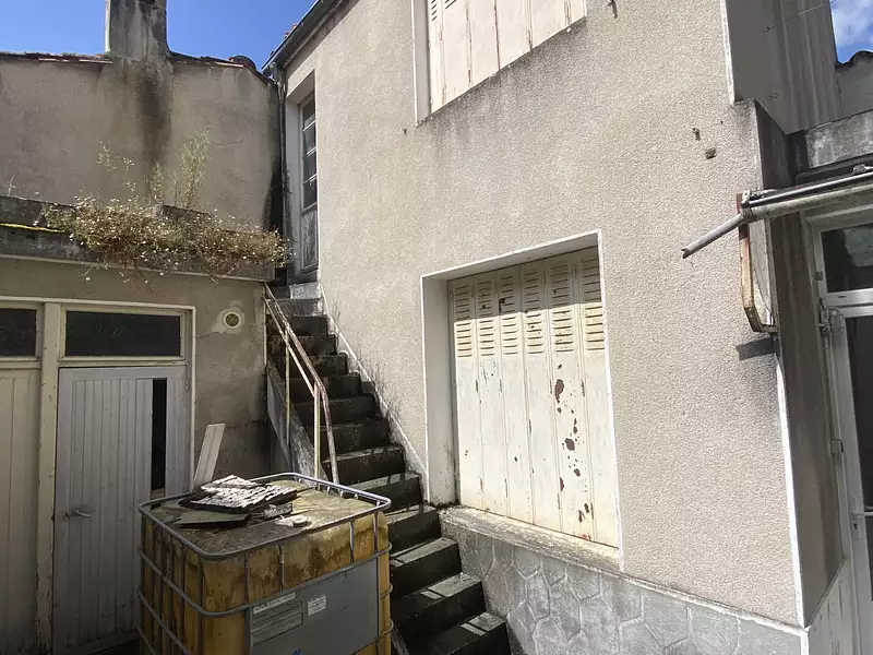 Maison, 232 m²