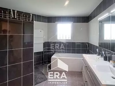 Maison, 175 m²