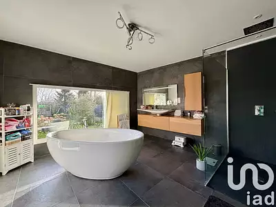 Maison, 217 m²