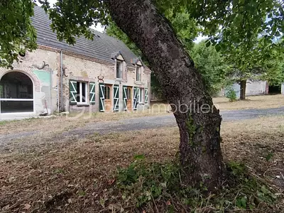 Maison, 251 m²