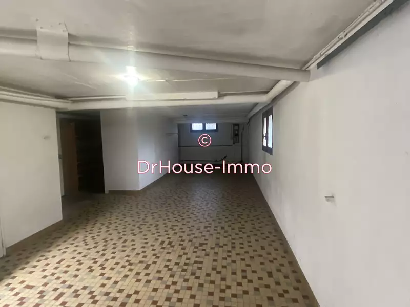 Maison, 174 m²