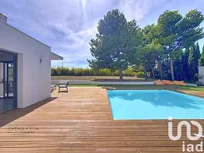 Maison, 260 m²