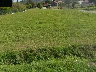 Terrain, 2 215 m²