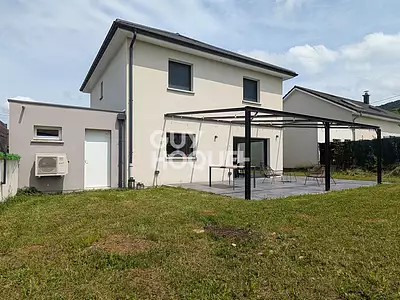 Maison, 122 m²