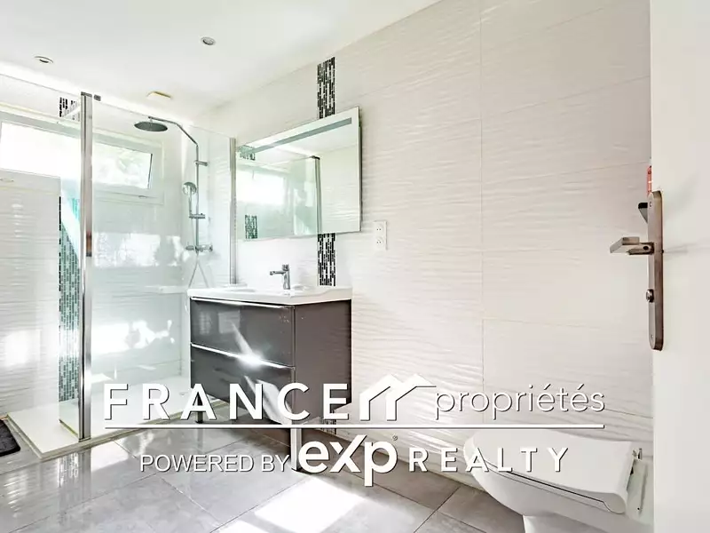 Maison, 84 m²