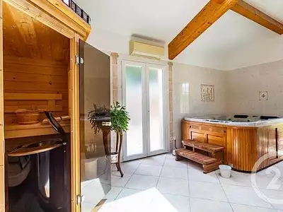 Maison, 183 m²