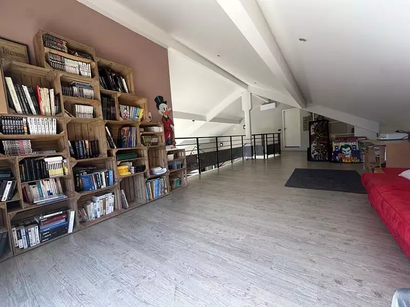 Maison, 187 m²
