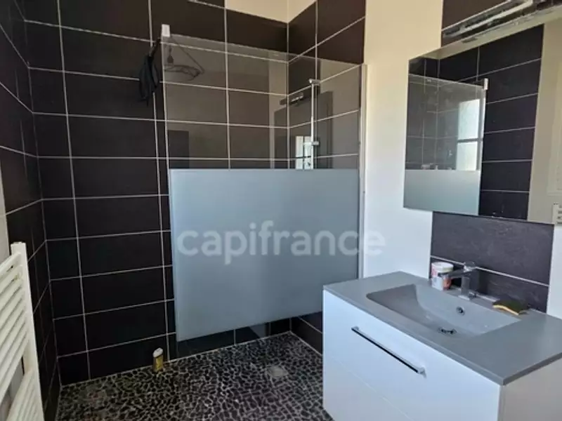 Maison, 175 m²