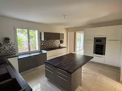 Maison, 139 m²
