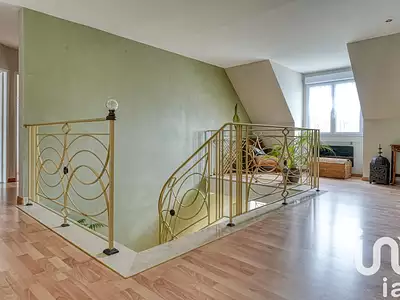 Maison, 300 m²