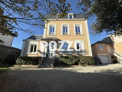 Maison, 190 m²