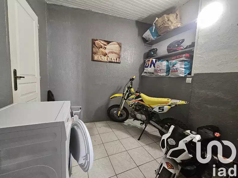 Maison, 77 m²