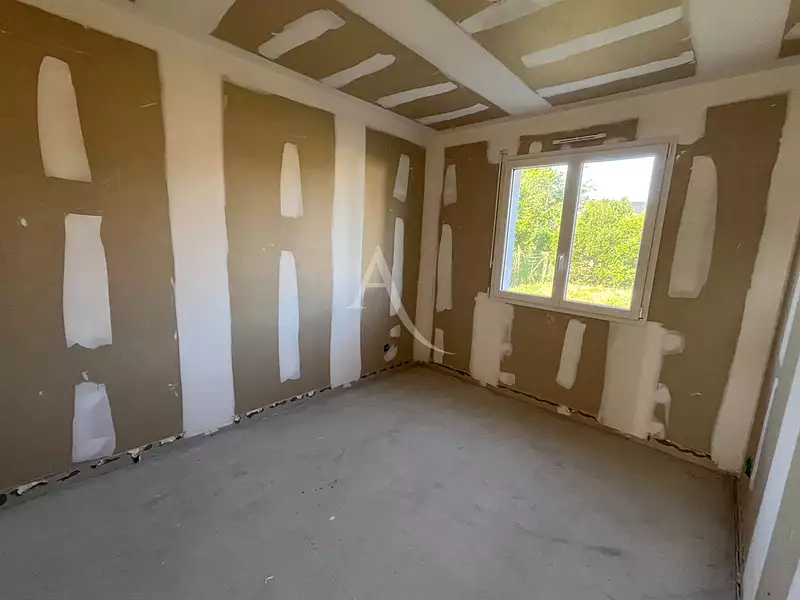 Maison, 94 m²