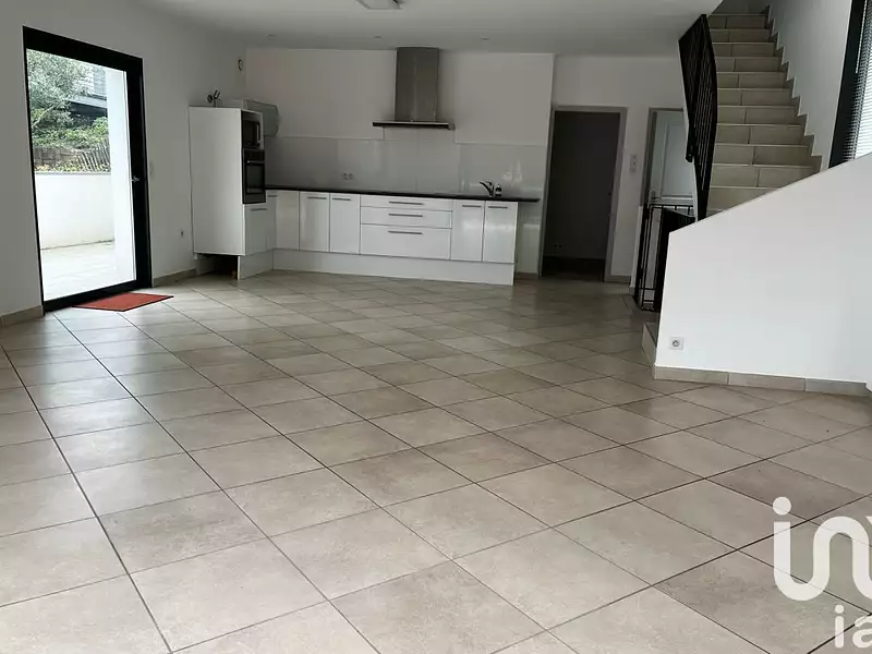 Maison, 169 m²