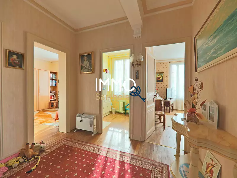 Maison, 206 m²