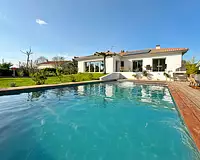 Maison, 210 m²