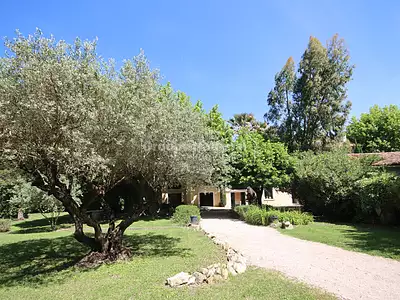 Maison, 460 m²