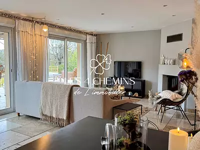 Maison, 220 m²