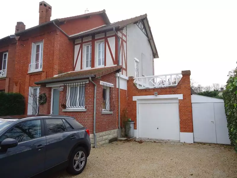 Maison, 105 m²