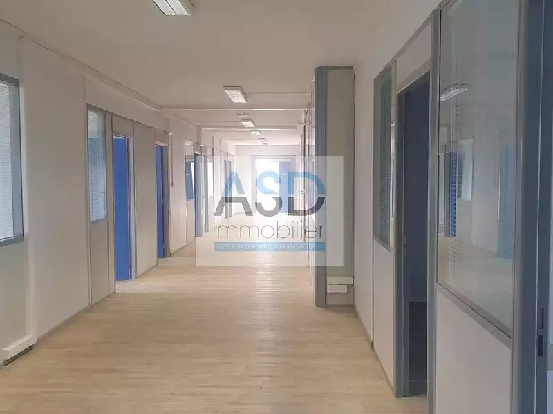 Divers, 390 m²