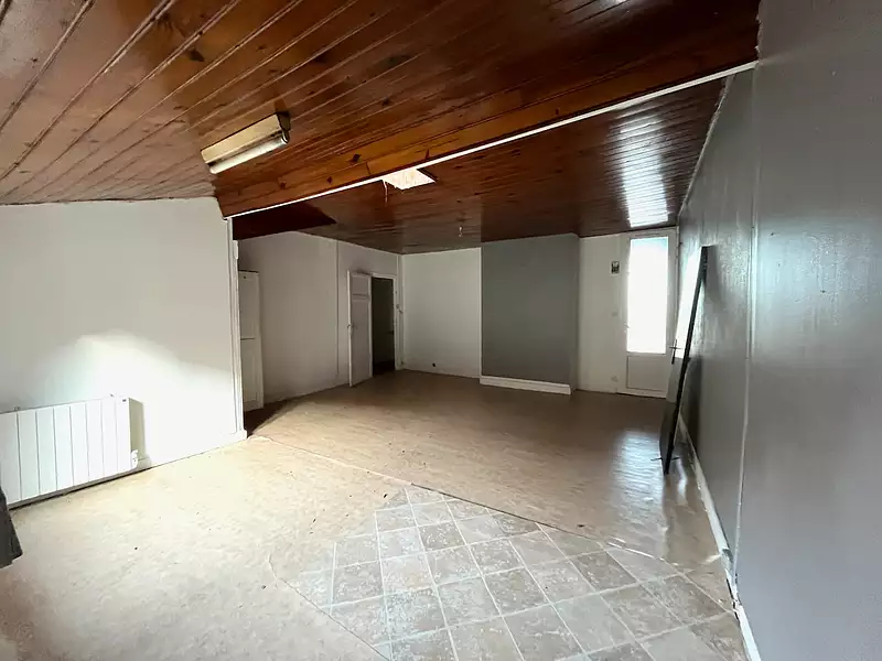 Immeuble, 211,42 m²