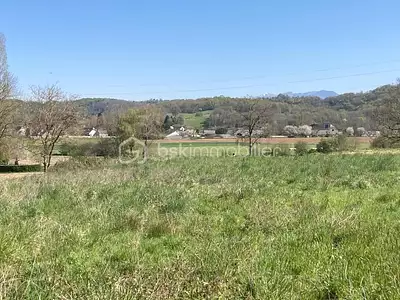 Terrain, 718 m²