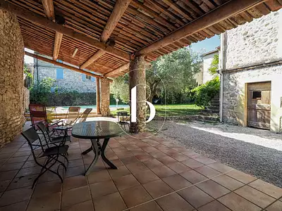 Maison, 260 m²
