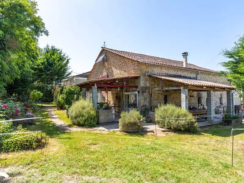 Maison, 236 m²