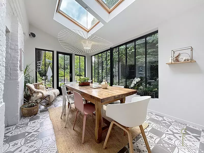 Maison, 207 m²