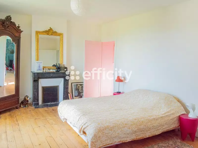 Maison, 274 m²