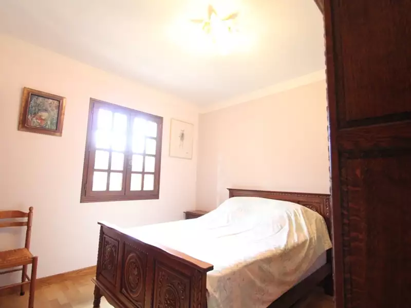 Maison, 256 m²