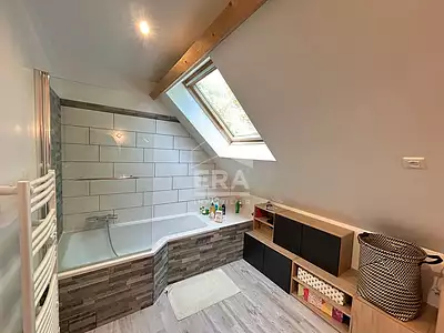Maison, 242 m²