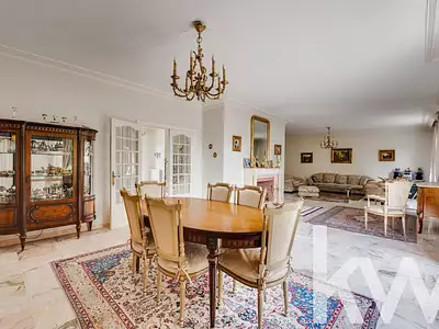 Maison, 280 m²