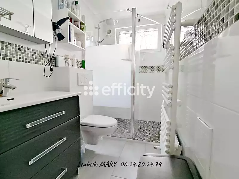 Maison, 105 m²