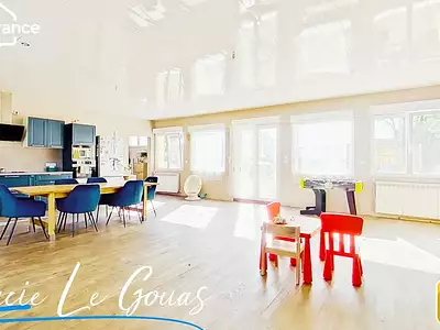 Maison, 177 m²