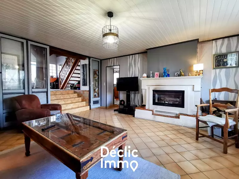 Maison, 163 m²