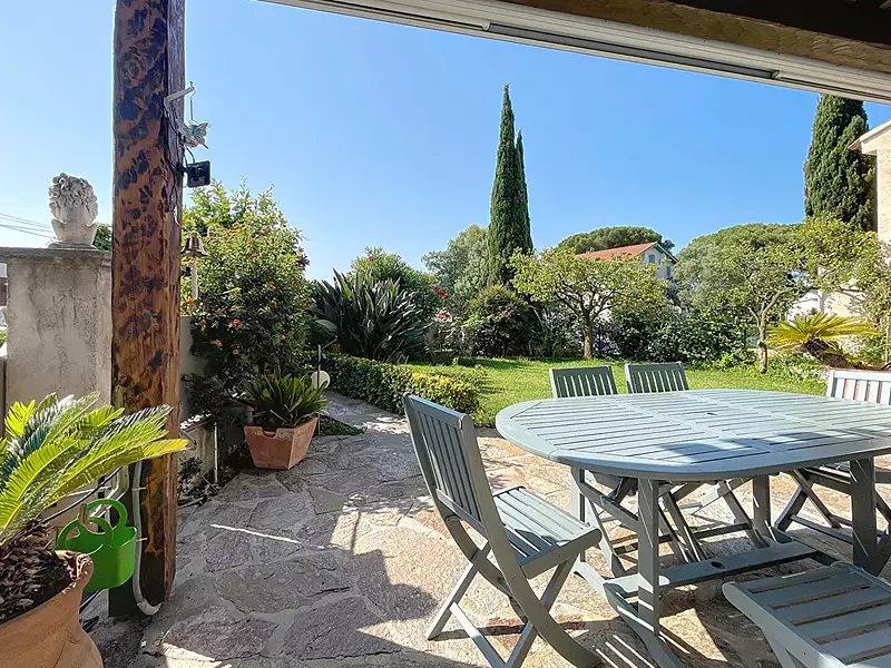 Maison, 105,68 m²