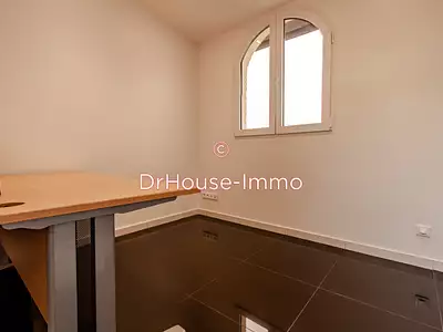 Maison, 250 m²