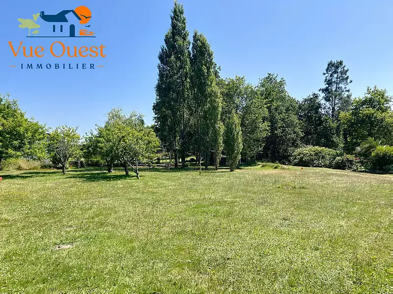 Terrain, 426 m²