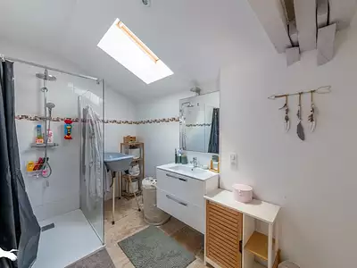 Maison, 270 m²